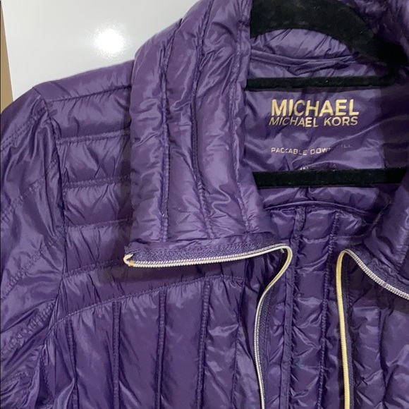 MICHAEL by Michael Kors Lightwt Thin Puffer Jacket - Picture 2 of 6
